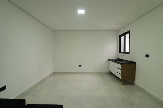 Quarto / Cozinha de kitnet/studio para alugar com 1 quarto, 23m² em Parque das Nações, Santo André