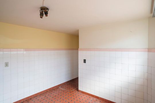 Quarto de serviço  de casa à venda com 2 quartos, 135m² em Santa Maria, São Caetano do Sul
