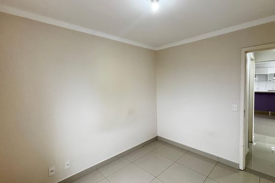 Quarto de apartamento para alugar com 2 quartos, 67m² em Vila Valparaíso, Santo André