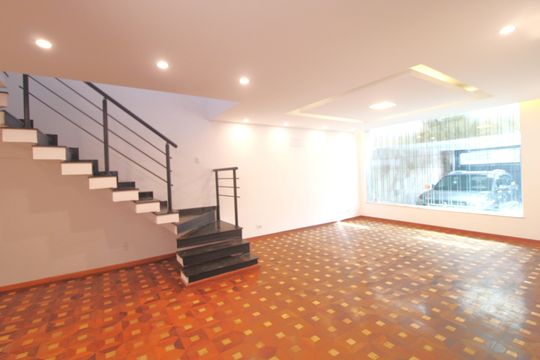 Sala 1 de casa para alugar com 3 quartos, 200m² em Vila da Saúde, São Paulo