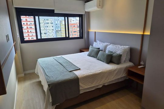 Quarto de apartamento à venda com 1 quarto, 46m² em Cidade Baixa, Porto Alegre