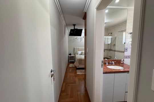 Casa de Condomínio para alugar com 3 quartos, 1200m² em Parque Sao Paulo, Cotia