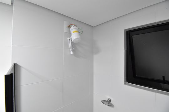 Banheiro de apartamento para alugar com 2 quartos, 77m² em Pedro Moro, São José dos Pinhais