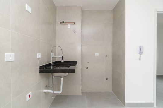 Cozinha de apartamento para alugar com 1 quarto, 28m² em Bela Vista, São Paulo
