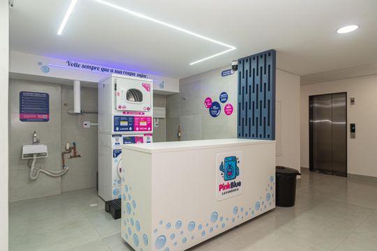 Área comum - Lavanderia de apartamento para alugar com 1 quarto, 28m² em Bela Vista, São Paulo