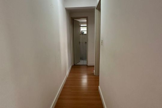 Corredor de apartamento para alugar com 2 quartos, 61m² em Jaguaré, São Paulo