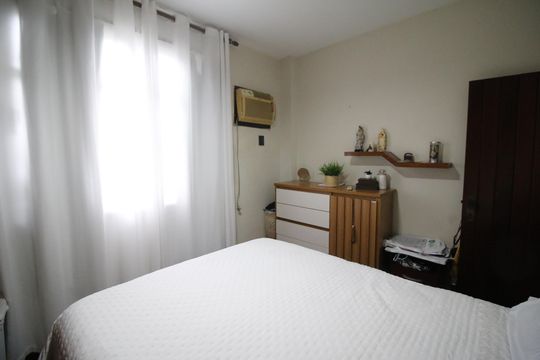 Quarto 1 de apartamento à venda com 2 quartos, 51m² em Pechincha, Rio de Janeiro