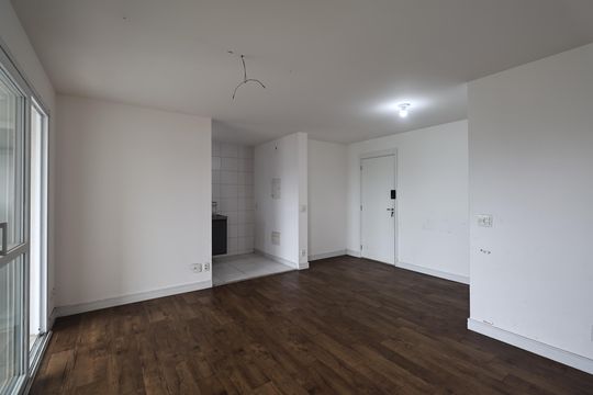 Sala de apartamento à venda com 2 quartos, 68m² em Campestre, Santo André