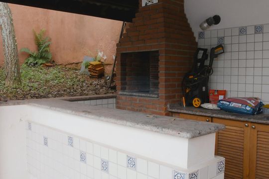 Churrasqueira de casa para alugar com 1 quarto, 162m² em Vila Anhanguera, São Paulo