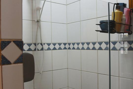 Banheiro de casa para alugar com 1 quarto, 162m² em Vila Anhanguera, São Paulo