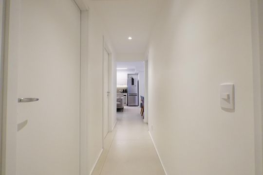 Corredor de apartamento para alugar com 3 quartos, 83m² em Vila Mariana, São Paulo