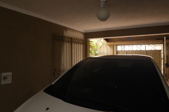 Garagem de casa à venda com 2 quartos, 148m² em Jardim Utinga, Santo André