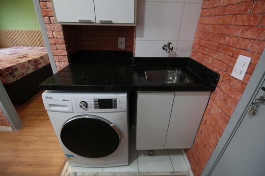 Sala e Cozinha de apartamento para alugar com 1 quarto, 24m² em Panamby, São Paulo
