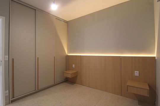 Quarto 1 de apartamento à venda com 2 quartos, 76m² em Vila Nova Conceição, São Paulo