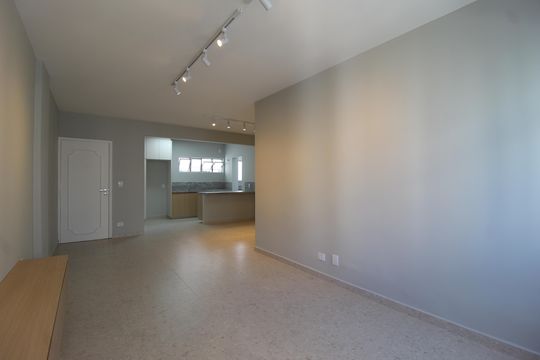Sala de apartamento à venda com 2 quartos, 76m² em Vila Nova Conceição, São Paulo