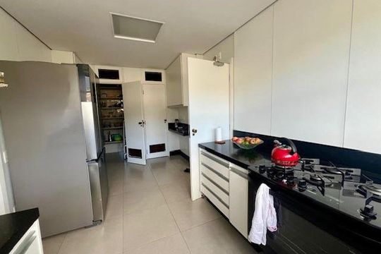 Cozinha de apartamento para alugar com 4 quartos, 340m² em Mangabeiras, Belo Horizonte