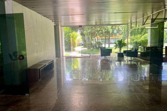 Hall de Entrada de apartamento para alugar com 4 quartos, 340m² em Mangabeiras, Belo Horizonte