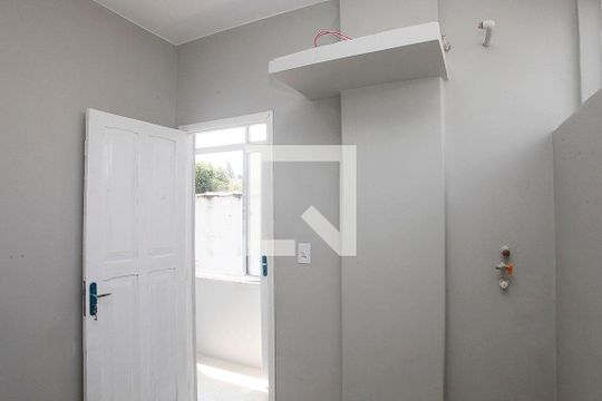 Quarto de Serviço de apartamento para alugar com 2 quartos, 81m² em Cidade Baixa, Porto Alegre