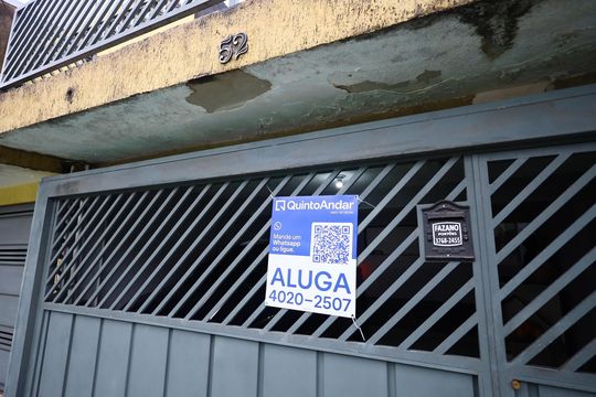 Fachada de casa para alugar com 2 quartos, 70m² em Cidade das Flores, Osasco