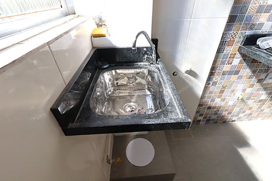 Área de serviço de apartamento à venda com 3 quartos, 73m² em Floresta, Porto Alegre