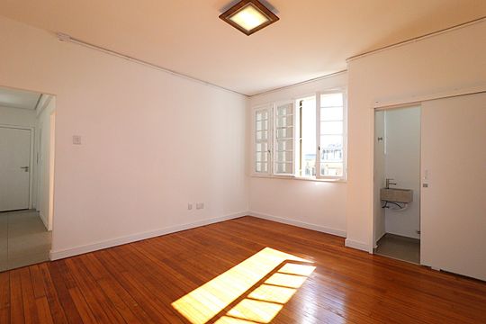 Apartamento para alugar com 3 quartos, 73m² em Floresta, Porto Alegre