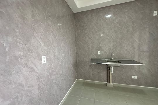 Cozinha de apartamento para alugar com 1 quarto, 54m² em Jardim Maria Helena, Barueri