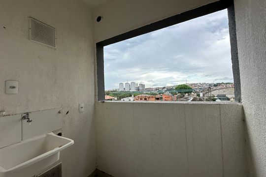 Área de Serviço de apartamento para alugar com 1 quarto, 54m² em Jardim Maria Helena, Barueri