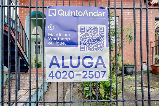 Plaquinha de casa para alugar com 2 quartos, 75m² em Vila Matilde, São Paulo