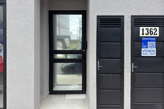 Fachada de apartamento à venda com 2 quartos, 38m² em Vila Azevedo, São Paulo