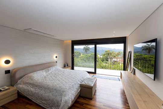 Suíte 1 de casa de condomínio à venda com 5 quartos, 1100m² em Residencial Sul, Nova Lima