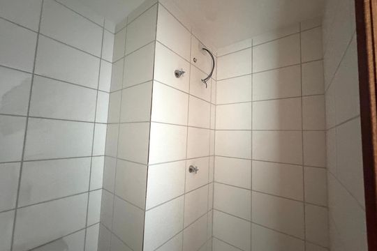Banheiro de apartamento à venda com 2 quartos, 36m² em Santa Maria, Osasco