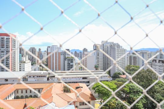 Vista da Suíte de apartamento à venda com 2 quartos, 72m² em Perdizes, São Paulo