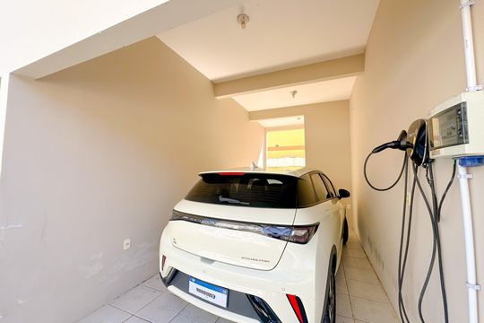 Garagem de casa para alugar com 2 quartos, 106m² em Cachoeira do Bom Jesus, Florianópolis