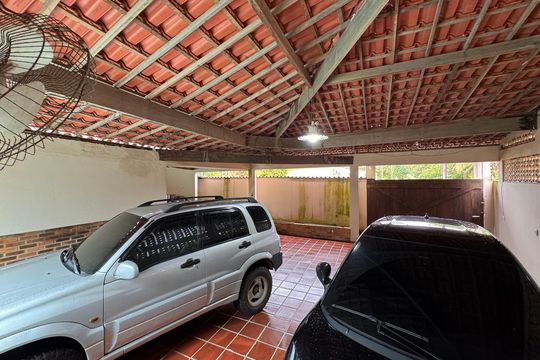 Garagem de apartamento à venda com 3 quartos, 326m² em Vargem Grande, Rio de Janeiro