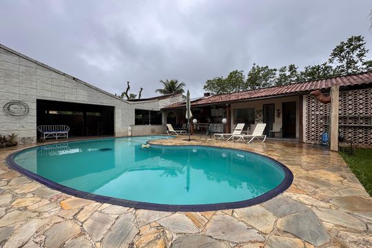 Área externa de apartamento à venda com 3 quartos, 326m² em Vargem Grande, Rio de Janeiro