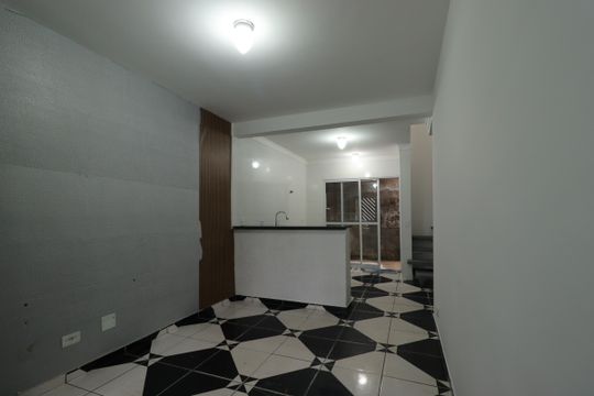 Sala de casa para alugar com 3 quartos, 180m² em Parque Erasmo Assunção, Santo André