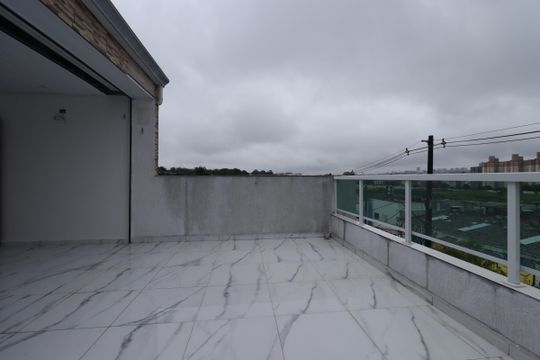 Quintal de casa para alugar com 3 quartos, 180m² em Parque Erasmo Assunção, Santo André