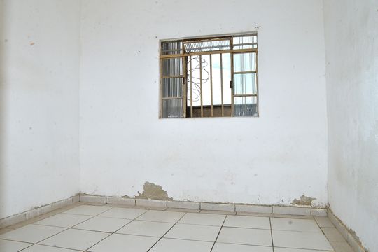 Quarto 1 de casa para alugar com 3 quartos, 80m² em Providência, Belo Horizonte