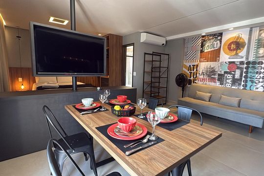 Apartamento à venda com 1 quarto, 46m² em Setor Bueno, Goiânia