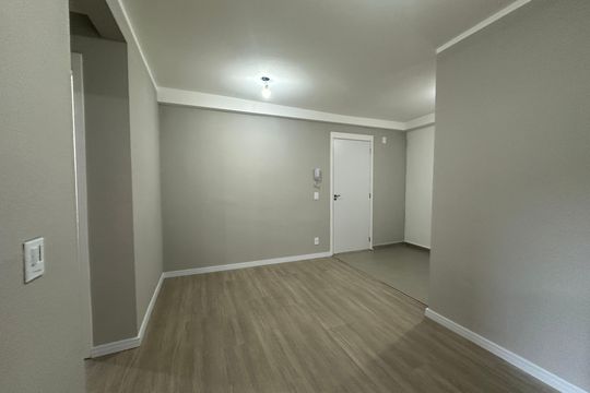 Sala de apartamento para alugar com 2 quartos, 59m² em Votupoca, Barueri