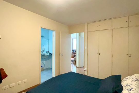Suite de apartamento à venda com 3 quartos, 117m² em Jardim Paulista, São Paulo