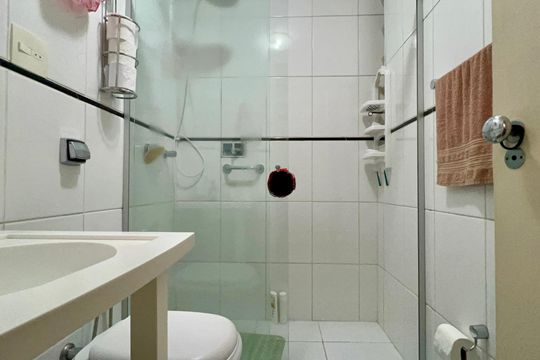 Banheiro de apartamento à venda com 3 quartos, 117m² em Jardim Paulista, São Paulo