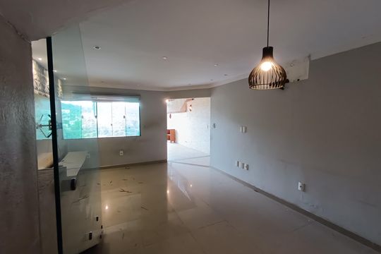 SALA de casa para alugar com 3 quartos, 180m² em Jardim Guanabara, Macaé