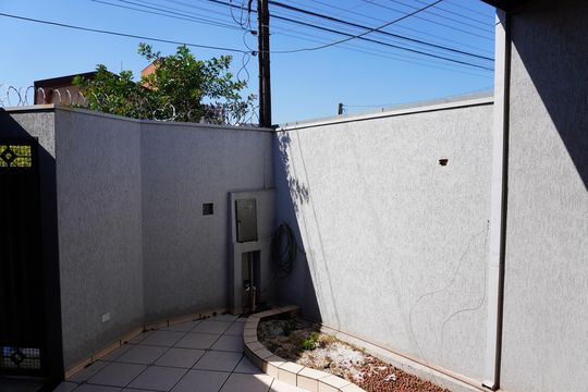 Garagem de casa para alugar com 2 quartos, 163m² em Parque Novo Mundo, Americana