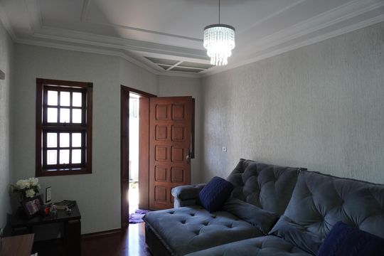 Sala de casa para alugar com 2 quartos, 163m² em Parque Novo Mundo, Americana