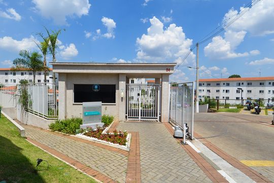 Fachada do Condominio  de apartamento para alugar com 2 quartos, 37m² em Jardim Albertina, Guarulhos