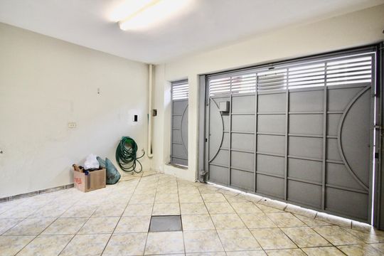 Casa para alugar com 3 quartos, 100m² em Conjunto Residencial Presidente Castello Branco, Ferraz de Vasconcelos