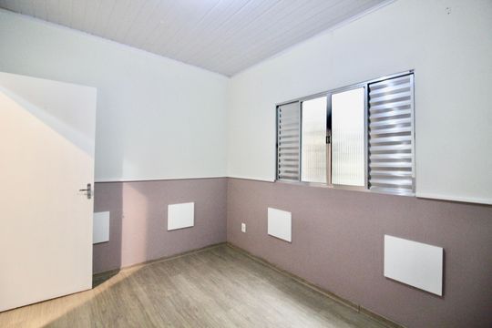 Casa para alugar com 3 quartos, 100m² em Conjunto Residencial Presidente Castello Branco, Ferraz de Vasconcelos