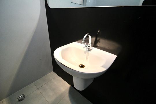 Casa para alugar com 3 quartos, 100m² em Conjunto Residencial Presidente Castello Branco, Ferraz de Vasconcelos