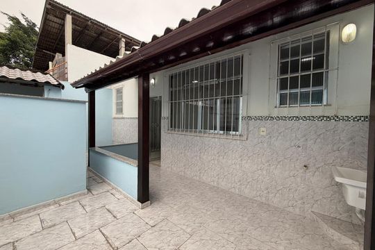 Varanda de kitnet/studio para alugar com 1 quarto, 62m² em Jacarepaguá, Rio de Janeiro